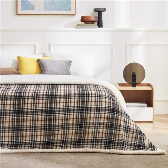 Sherpa Plaid Throw Blanket, 60" X 70"Fuzzy Fluffy Cozy Soft Blanket - Picture 4 of 7